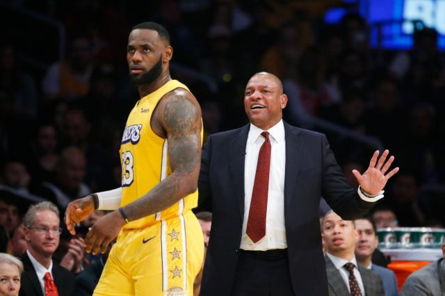 1653392310500062990.jpg nba-rumors--doc-rivers-quin-snyder-and-juwan-howard-revealed-as-potential-replacements-for-frank-vogel.jpg